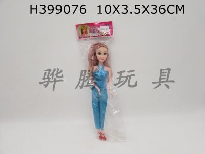 H399076 - 11.5-inch Barbie