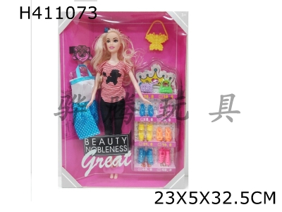 H411073 - 11.5 inch casual fashion Barbie with shoe cabinet blister+handbag+hanging skirt